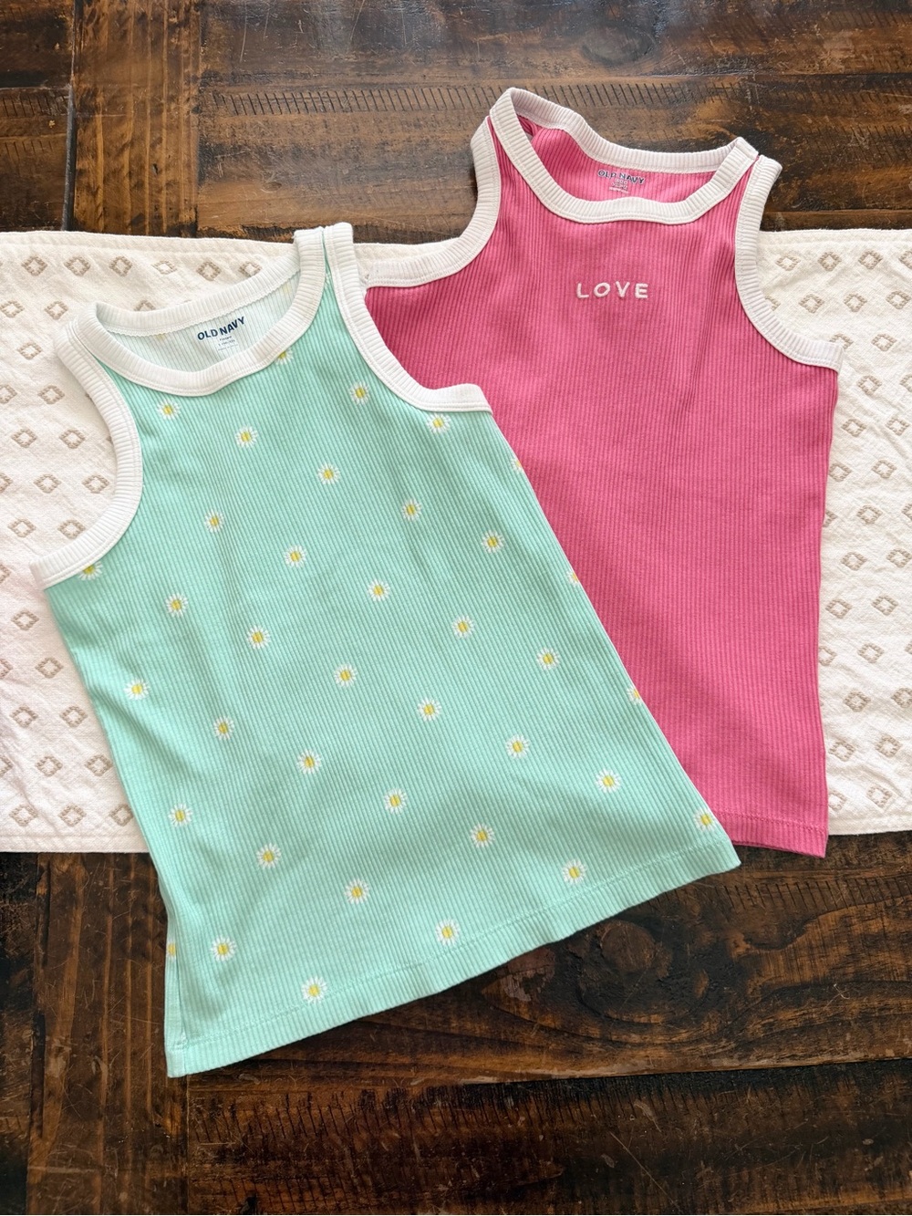 Old Navy Girls Ribbed Tank Top Bundle Size L 10-12 Pink Love Mint Daisy 2 Pack